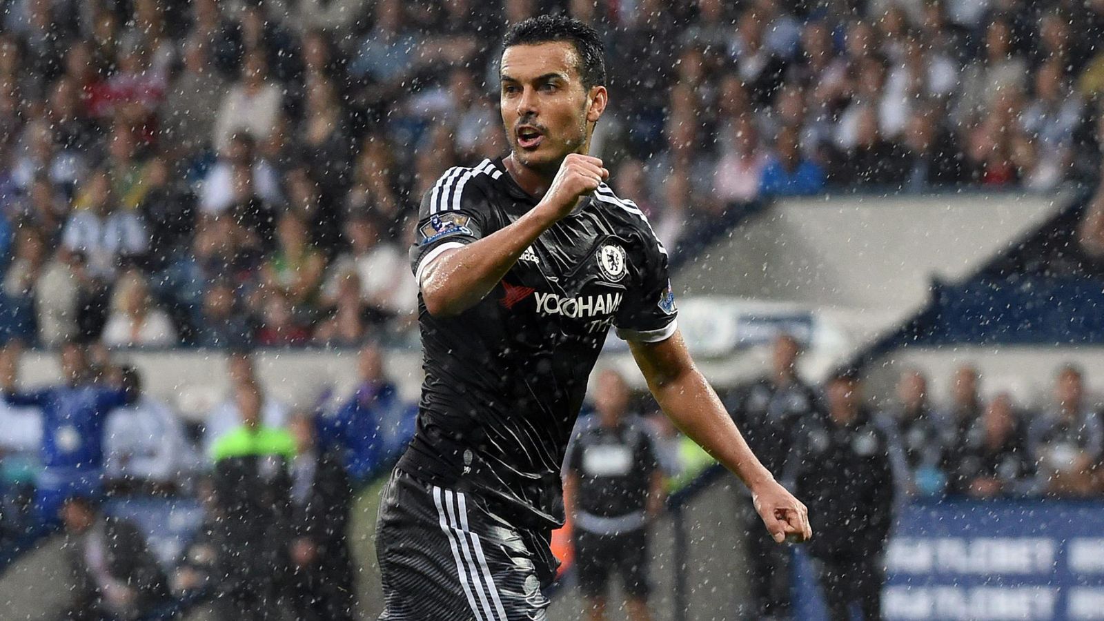 Foto: Pedro celebra su gol contra el West Bromwich Albion en su debut con el Chelsea.