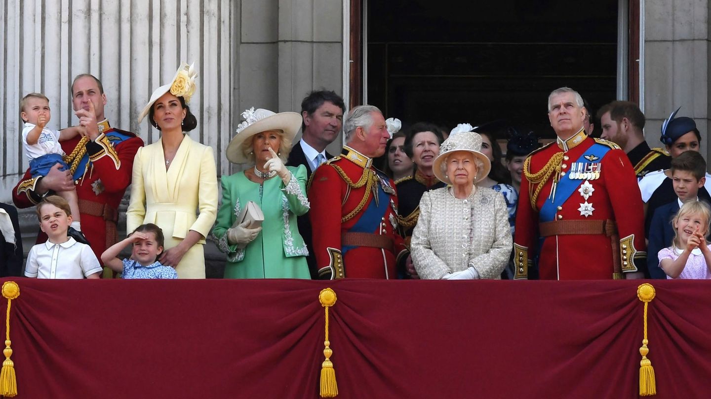 La Familia Real, durante el último 'Trooping the colour'. (Reuters)