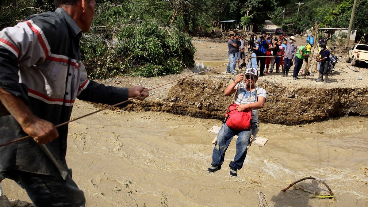 El huracán Iota deja al menos 38 muertos y persisten las "fuertes lluvias" en Centroamérica
