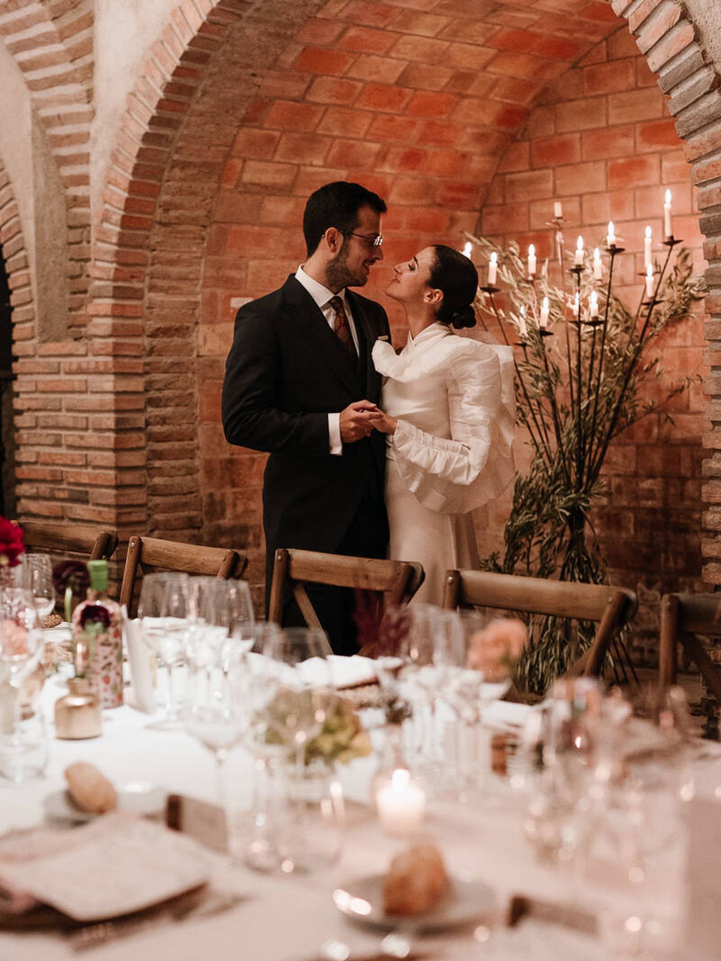 La boda de Silvia en una bodega familiar de La Rioja. (Días de vino y rosas)