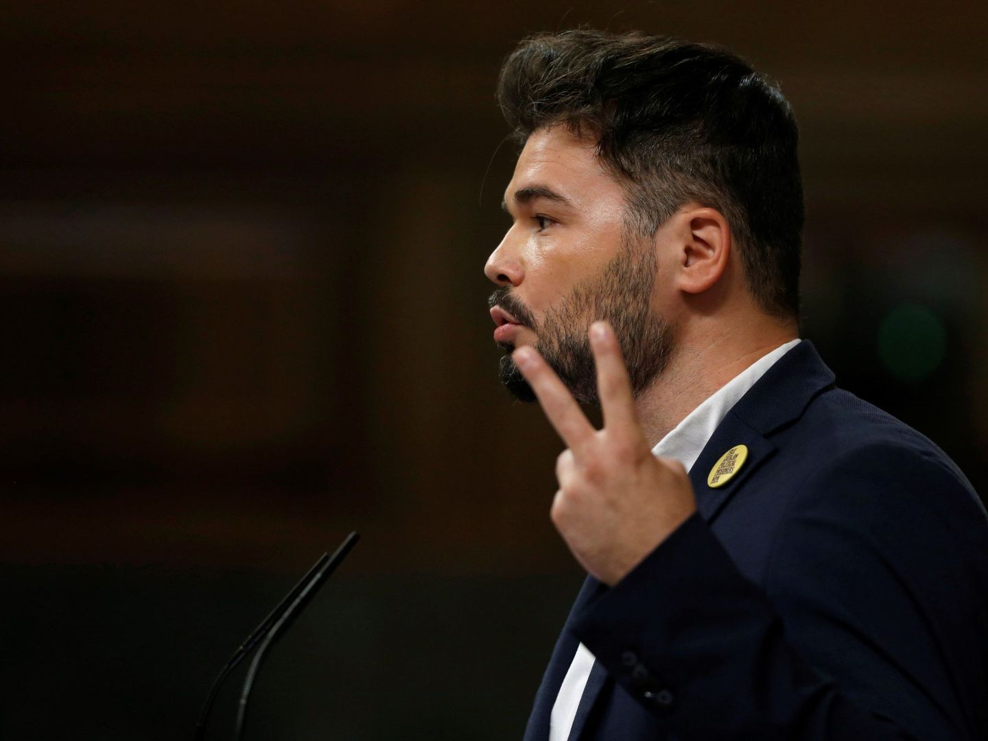 Gabriel Rufián interviene en el debate de investidura. (EFE)