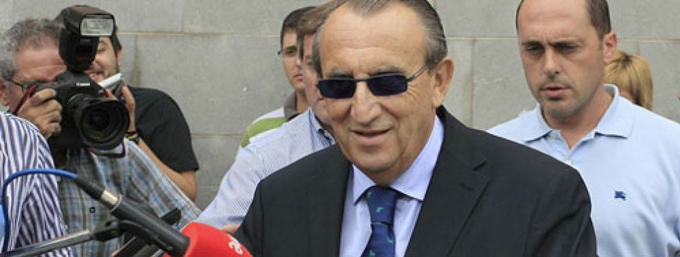 Foto: Tras su imputación, Fabra presenta su dimisión como presidente del aeropuerto de Castellón