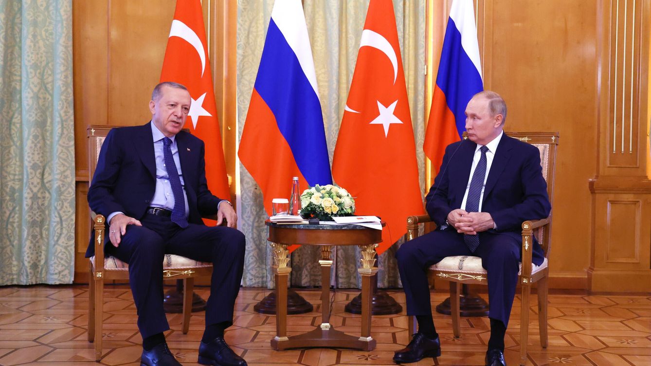 Foto: El presidente turco, Recep Tayyip Erdogan y el presidente ruso, Vladimir Putin. (EFE/Sputnik/Vyacheslav Prokofyev/Pool)