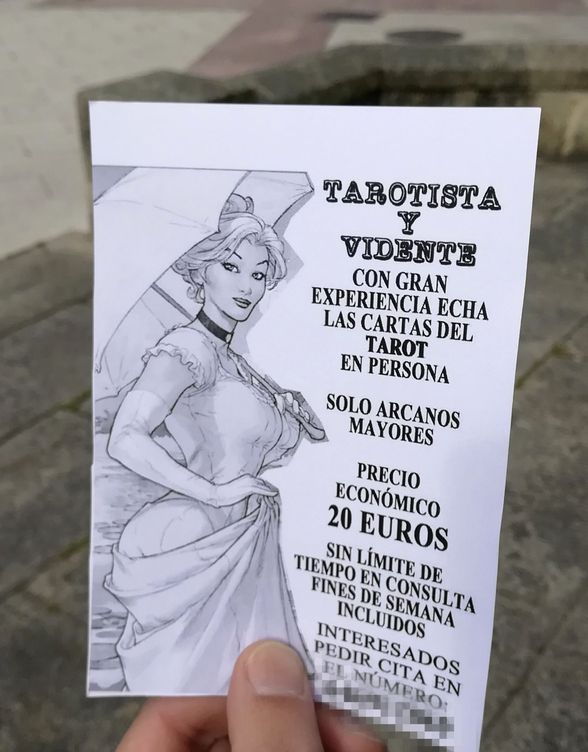 Imagen del folleto publicitario que supuestamente repartía la jueza de Lugo. EFE