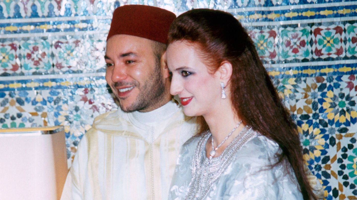 Lalla y Mohamed, el día de su boda en 2002. (Getty)