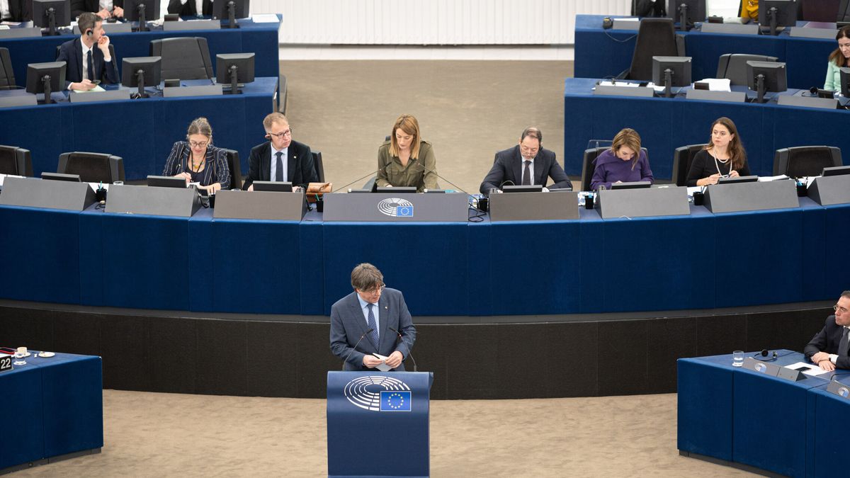 Puigdemont reorganiza la estructura del Consell de la República sin contar con Junts