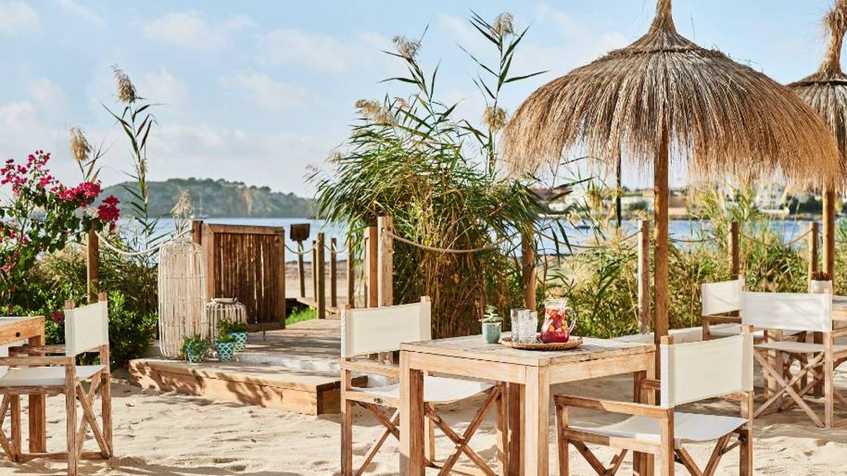 Los mejores hoteles de Ibiza para este verano: piscinas infinitas, chiringuitos y lujo 