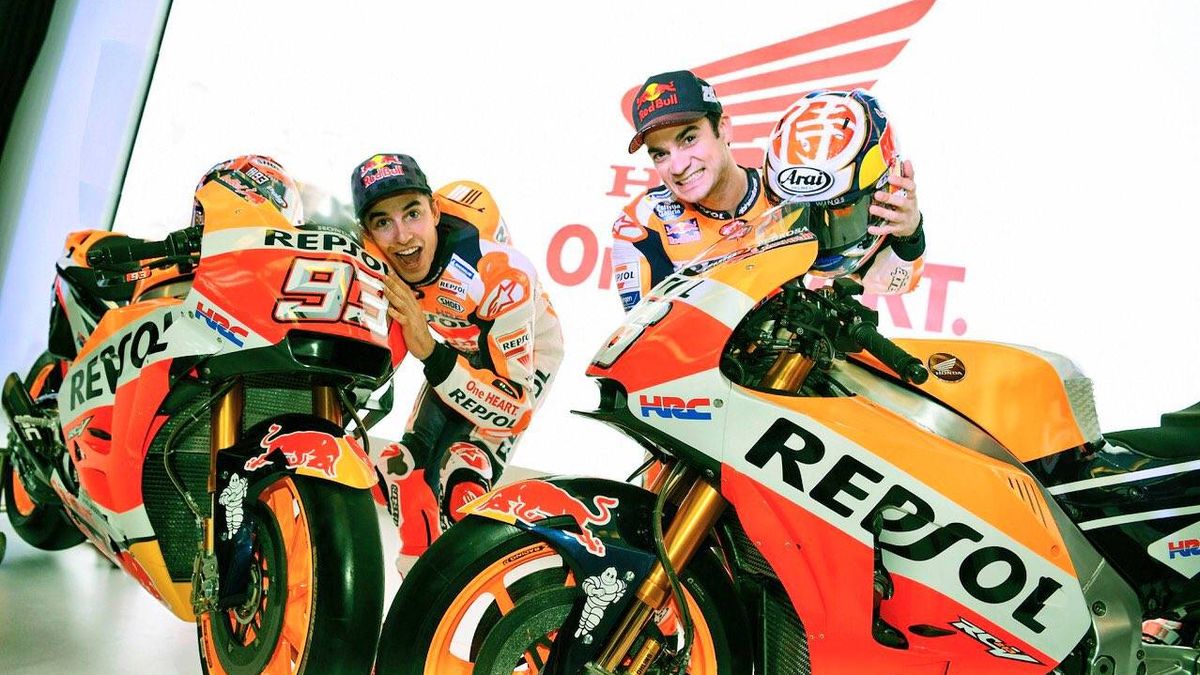 Márquez y Pedrosa descubren su moto de la próxima temporada