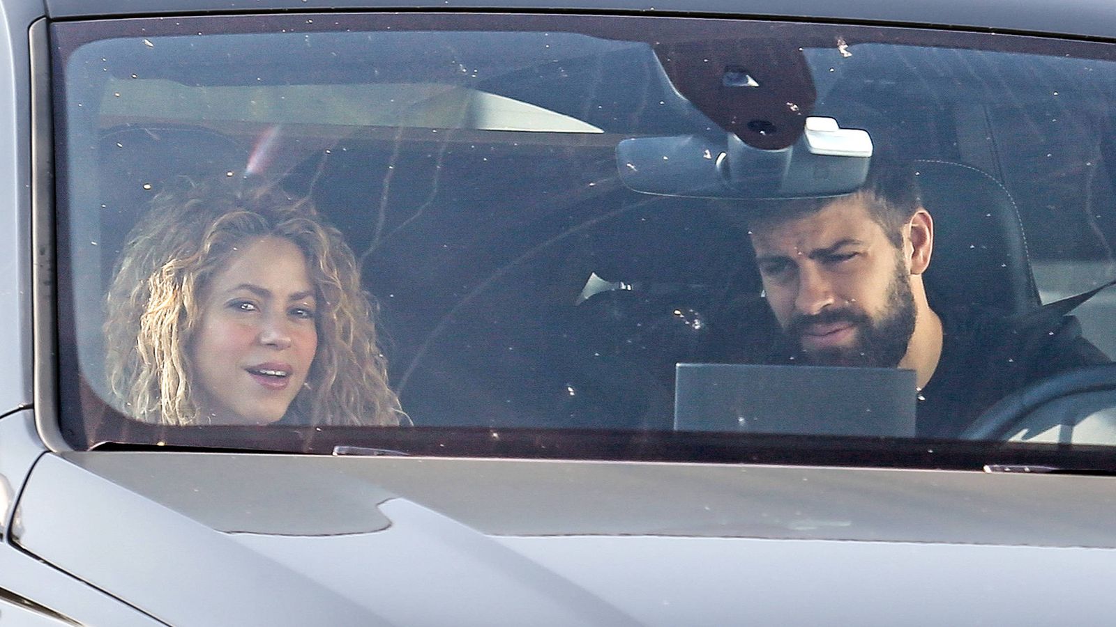 Foto: La cantante Shakira y el futbolista Gerard Piqué en una imagen de archivo. (Gtres)