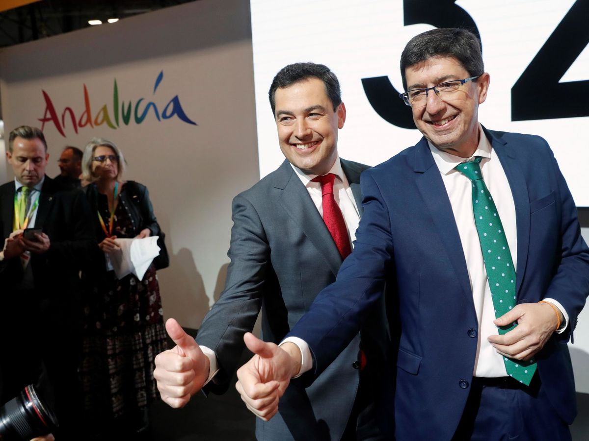 Foto: El presidente de la Junta, Juanma Moreno, y el vicepresidente, Juan Marín. (EFE)