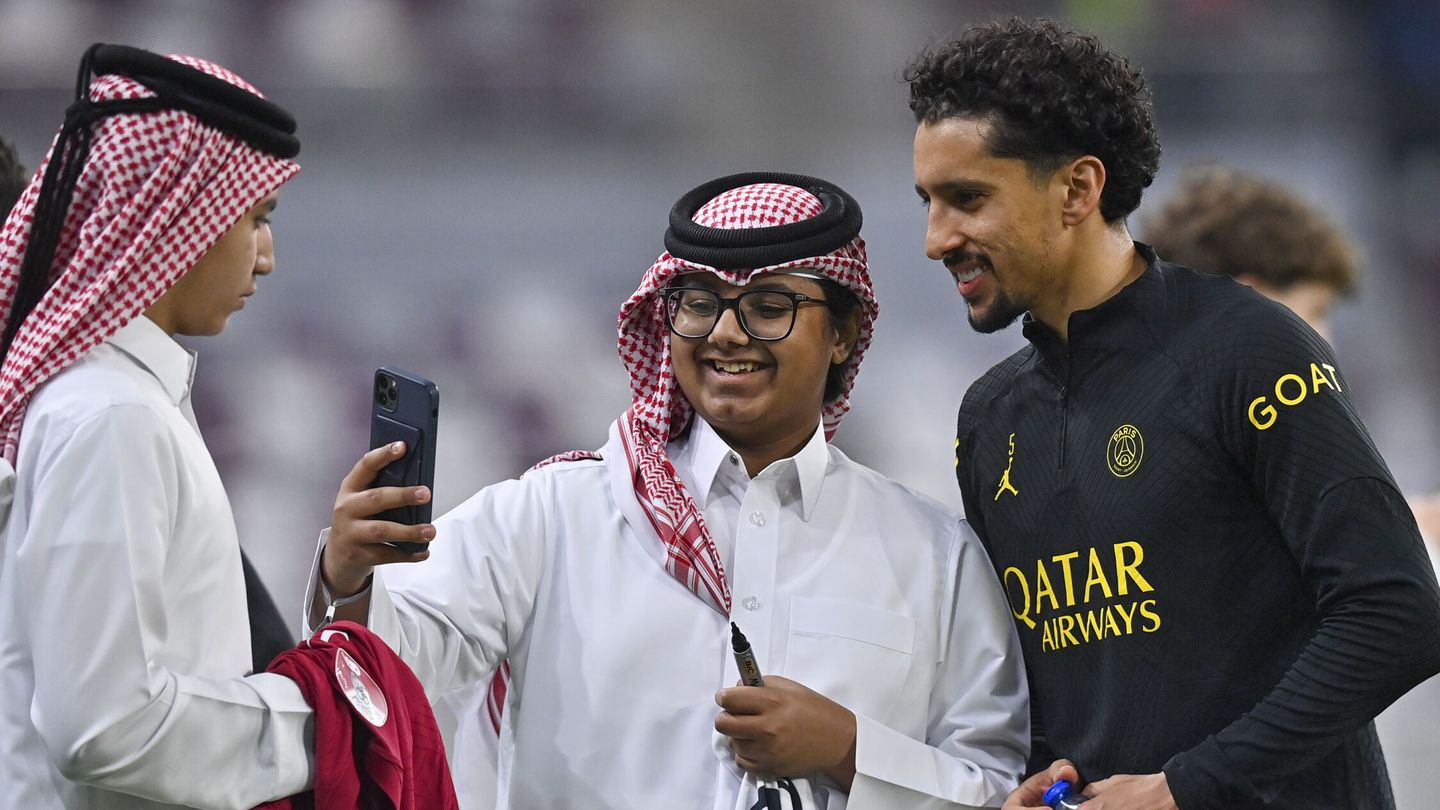El PSG ha firmado con Qatar Airways por 60 millones anuales para el frontal de la camiseta. (EFE/Noushad Thekkayil)