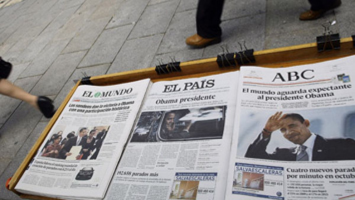 Las ventas de ‘El País’ y ‘El Mundo’ caen con fuerza en el último año