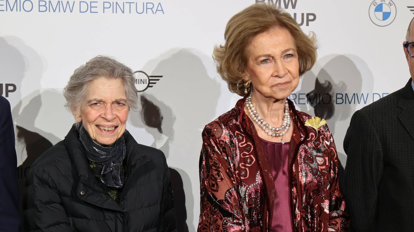 Irene de Grecia y la reina Sofía, en un acto reciente. (Europa Press/Raúl Terrel)