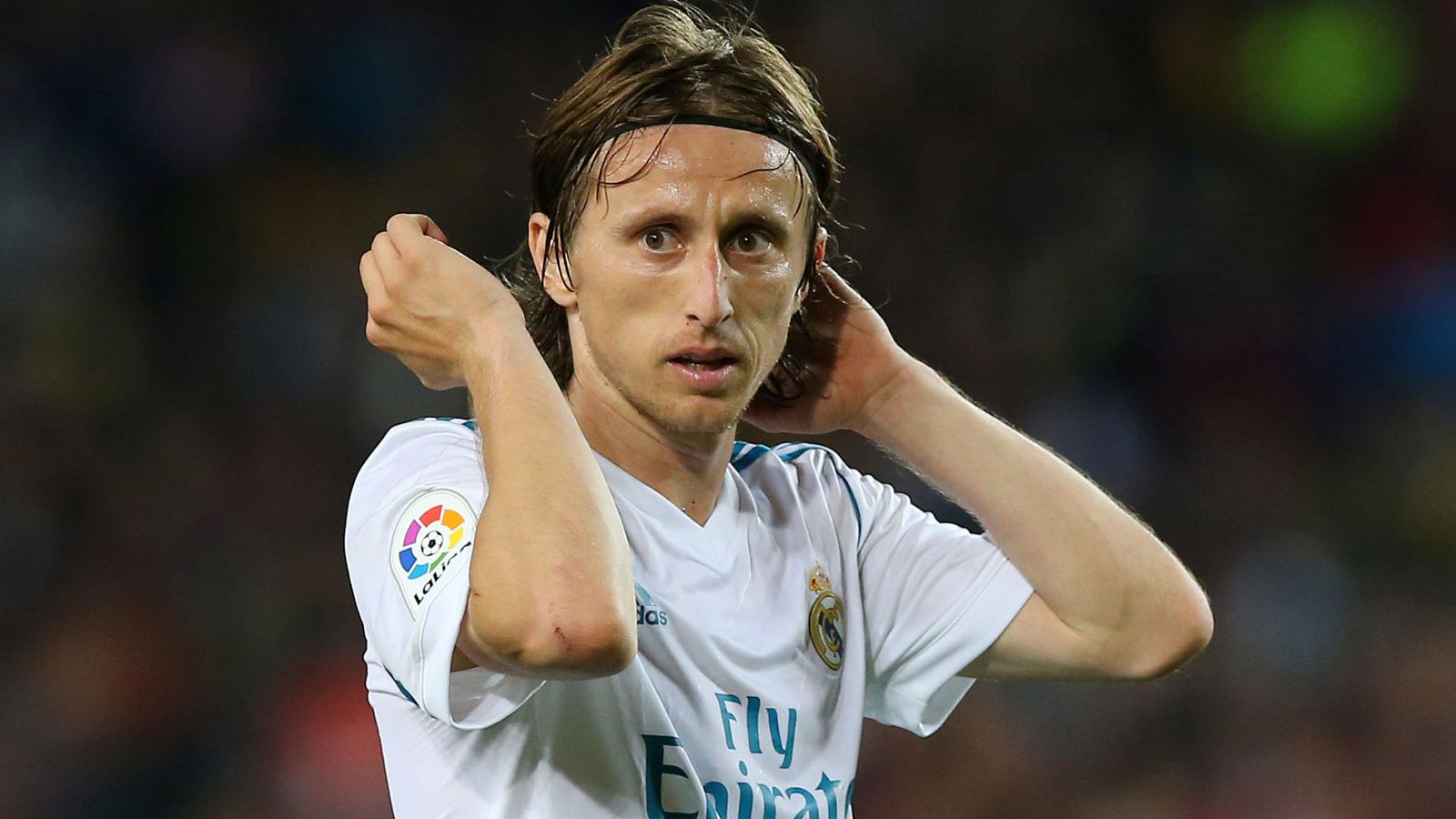 Foto: Luka Modric tiene una oferta del Inter de Milán, pero Florentino se remite a su cláusula: 750 millones. (Reuters)