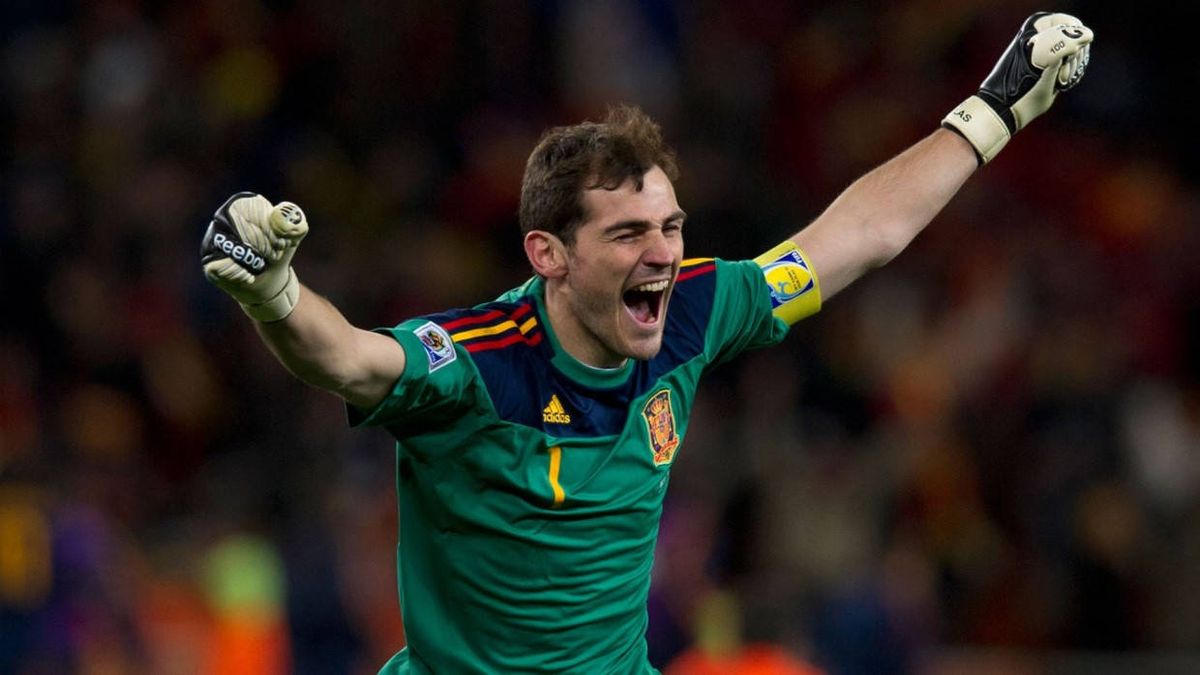 Casillas se retira: despedida de un escritor culé al portero que parecía infranqueable