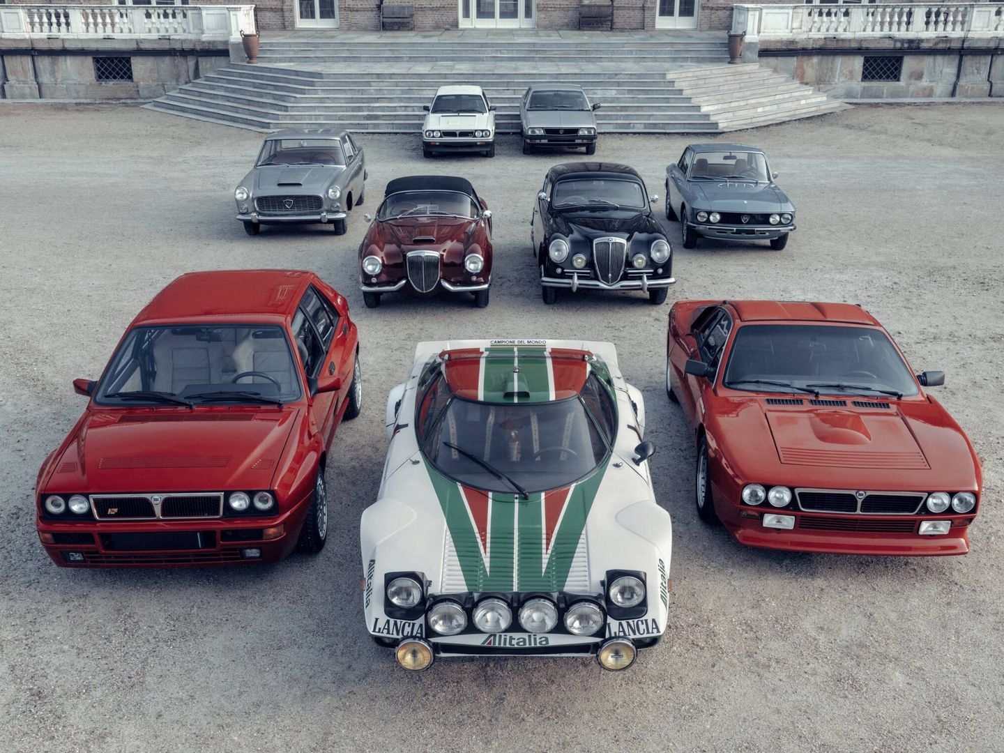 Los diseñadores de Lancia se inspirarán en algunos modelos históricos, como el Stratos.