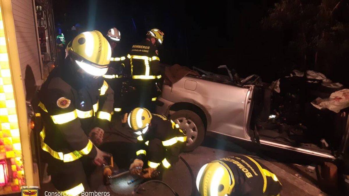 Tres fallecidos en un accidente de tráfico a la altura de Bornos (Cádiz)