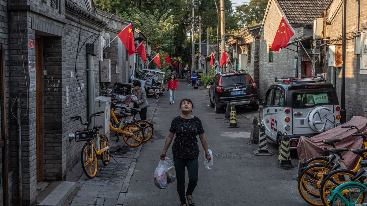 Las 'favelas' chinas que te explican la mayor debilidad económica del sueño de Xi Jinping