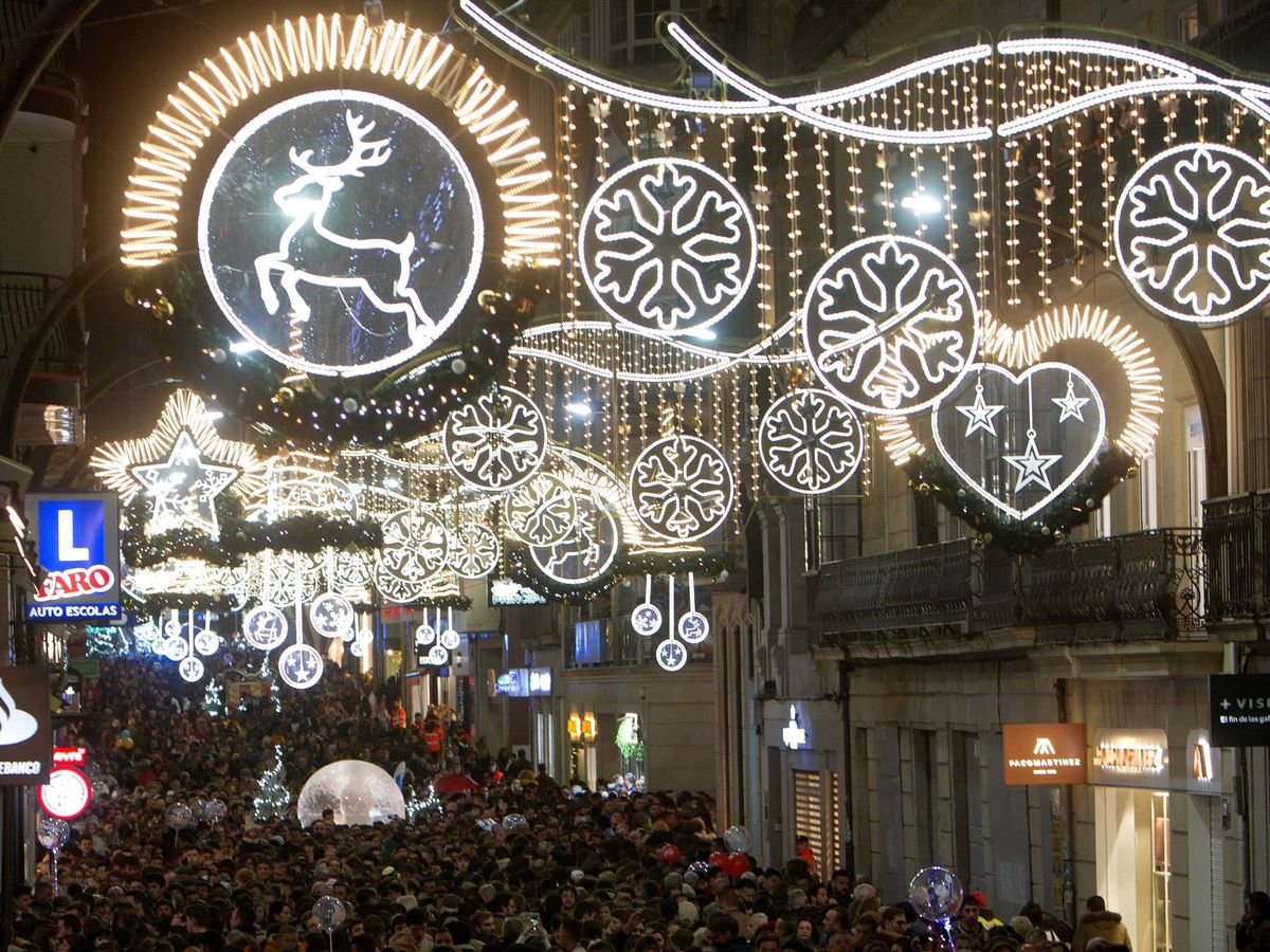 Foto: La Navidad en Vigo promete ser muy diferente a la de 2019 (EFE/Salvador Sas)