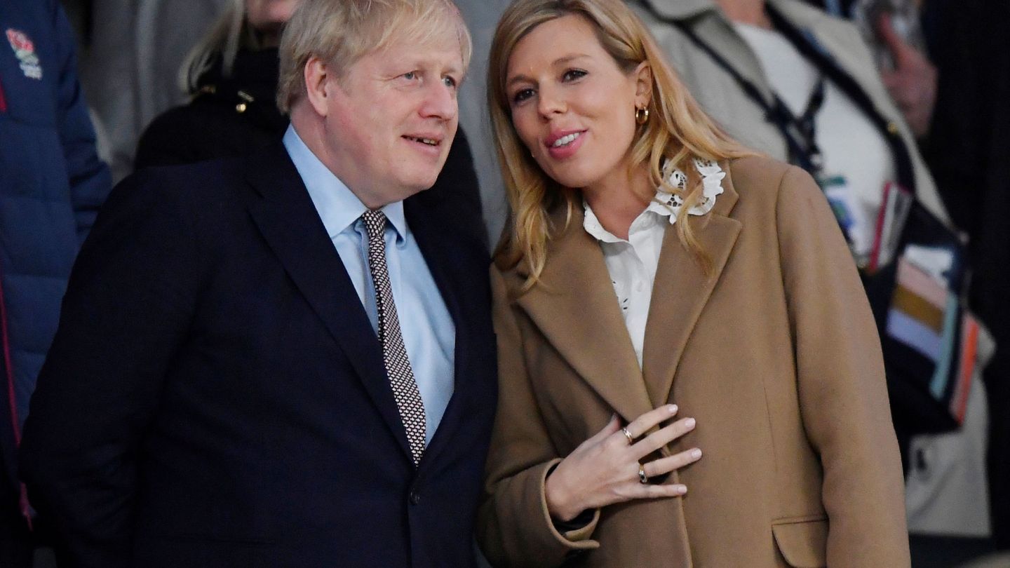 Carrie Symonds y Boris Johnson. (EFE)