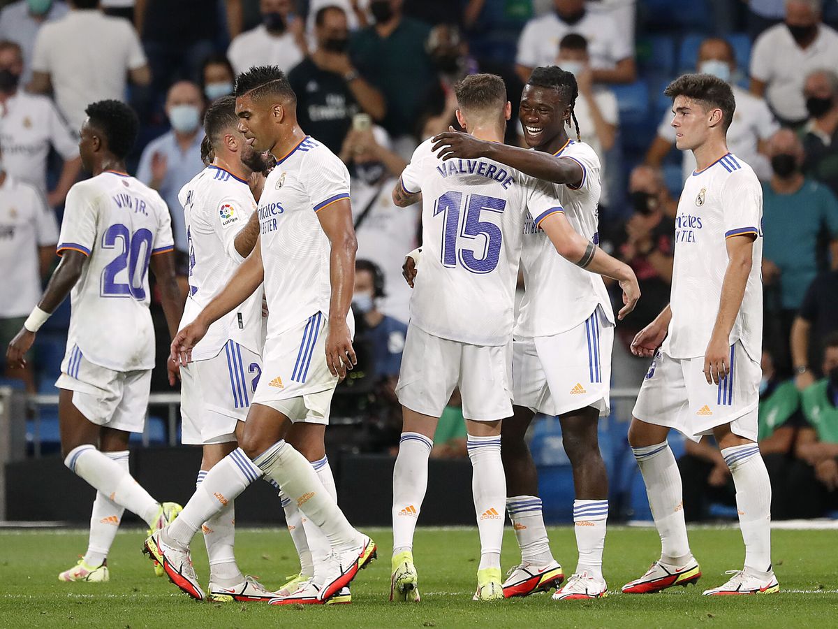 Foto: Jugadores del Real Madrid celebran un gol. (Reuters)