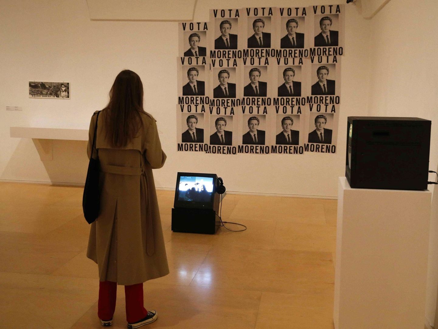 'Yendo leyendo, dando lugar', una exposición antológica dedicada al artista visual Rogelio López Cuenca (EFE)