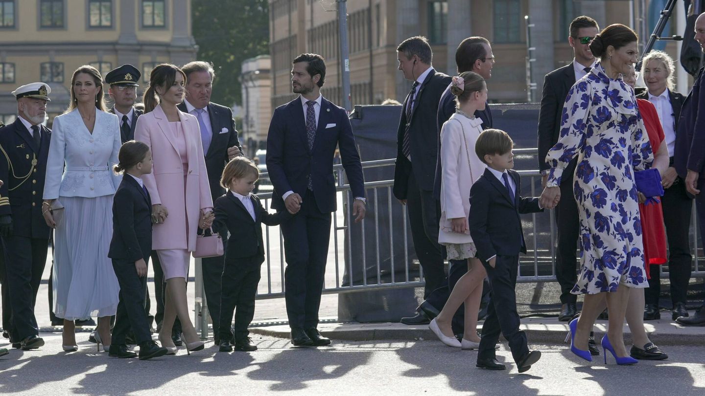 La familia real sueca, asistiendo al concierto por el Jubileo de Oro del rey. (Cordon Press)