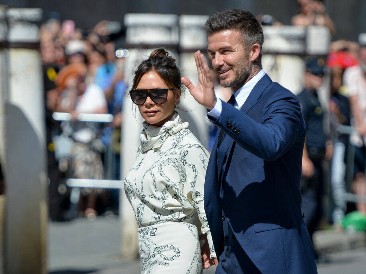 Foto: Victoria y David Beckham, en la boda de Sergio Ramos y Pilar Rubio. (Getty/Aitor Alcalde)