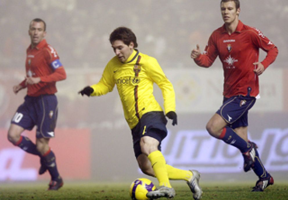 Foto: El Barcelona sufre pero Messi aparece para remontar ante el colista