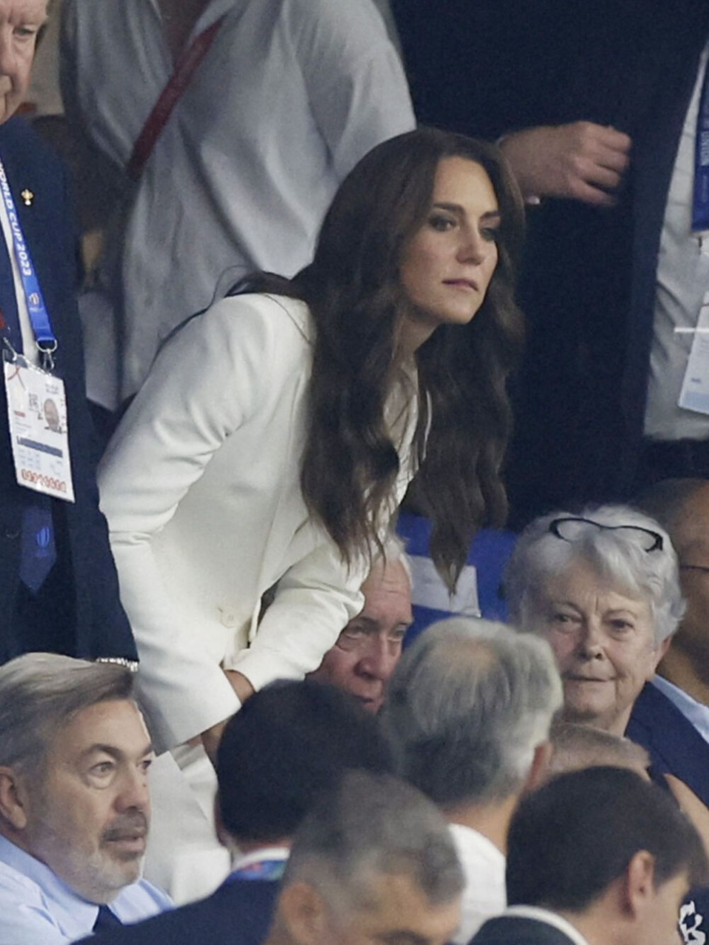 La princesa de Gales en el rugby con un sastre blanco. (Reuters)
