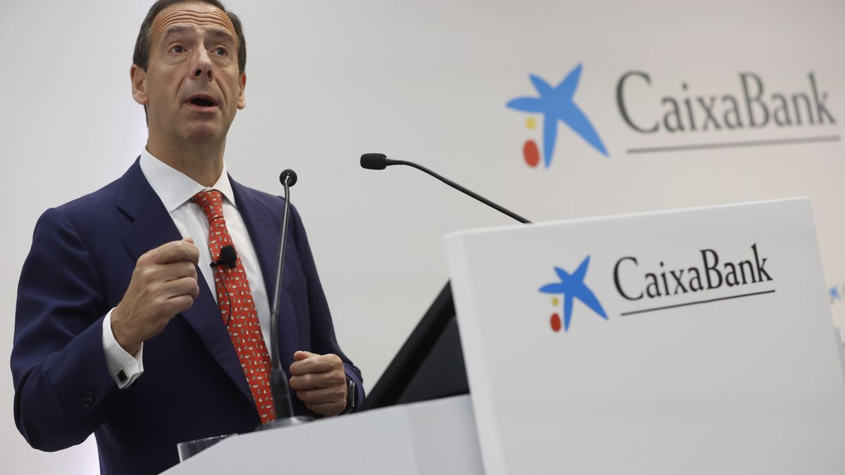 CaixaBank calcula un impacto de 450 millones por el impuesto a la banca