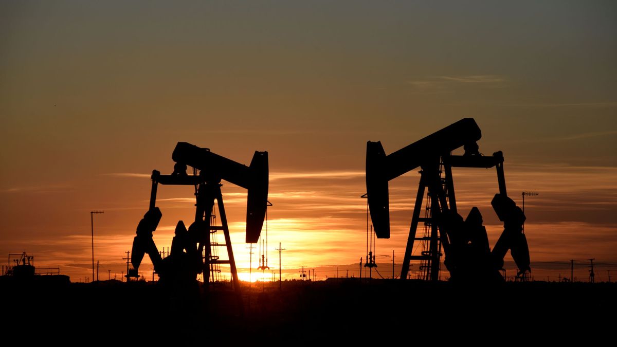 El crudo supera los 77$ por primera vez desde 2018 tras la falta de acuerdo de la OPEP