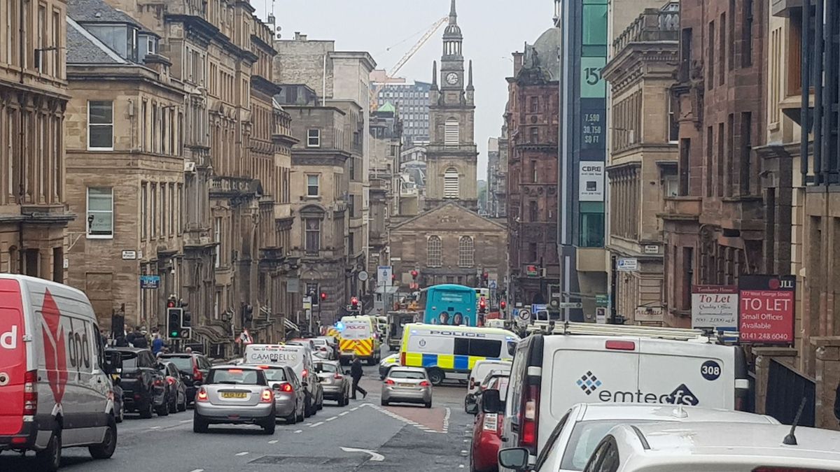 Varias víctimas en un apuñalamiento múltiple en Glasgow (Escocia)