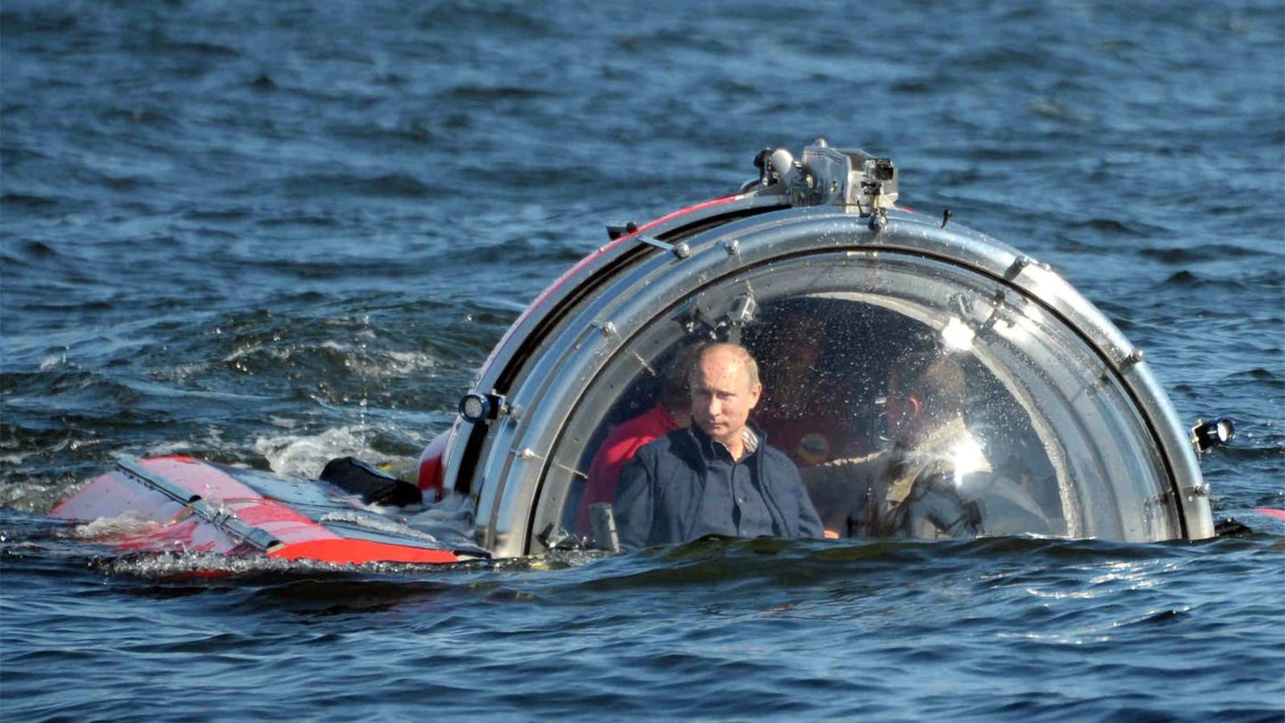 Putin en un sumergible. (Kremlin)