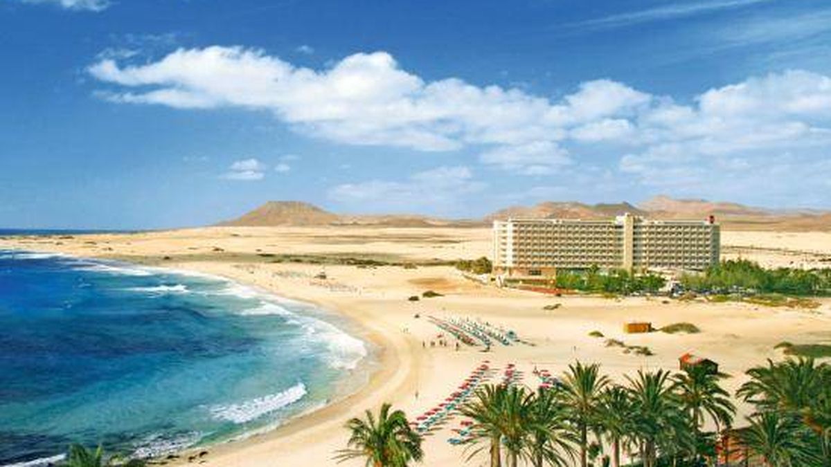 Canarias reclama la gestión de Costas para salvar un hotel de Riu de los planes de Ribera