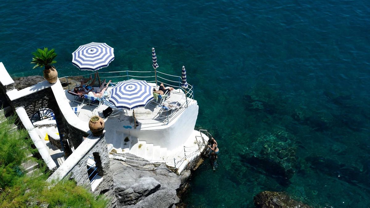 A pie de playa: los mejores hoteles para pasar un verano de lujo frente al mar
