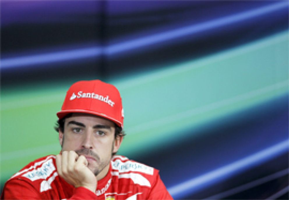 Foto: Las alternativas de Fernando Alonso: un ataque de Ferrari o un pinchazo en la 'bici' de Vettel