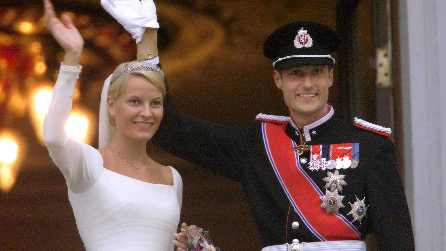 Mette-Marit y Haakon. (Reuters)