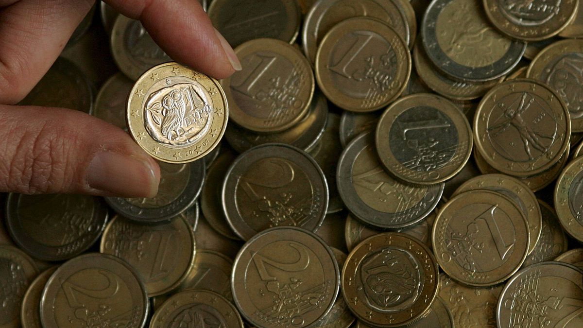 El euro vuelve a subir a 1,35 y aumenta las diferencias con el dólar
