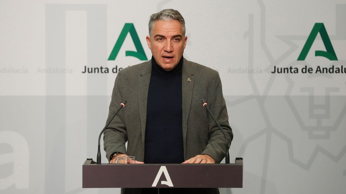 El Gobierno andaluz abandona a Medel: “Dar un paso al lado es muy buena opción”