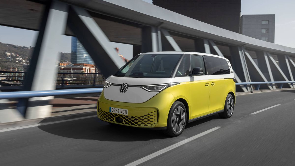Más Volkswagen eléctricos: comienzan las entregas de los ID.Buzz e ID.Buzz Cargo
