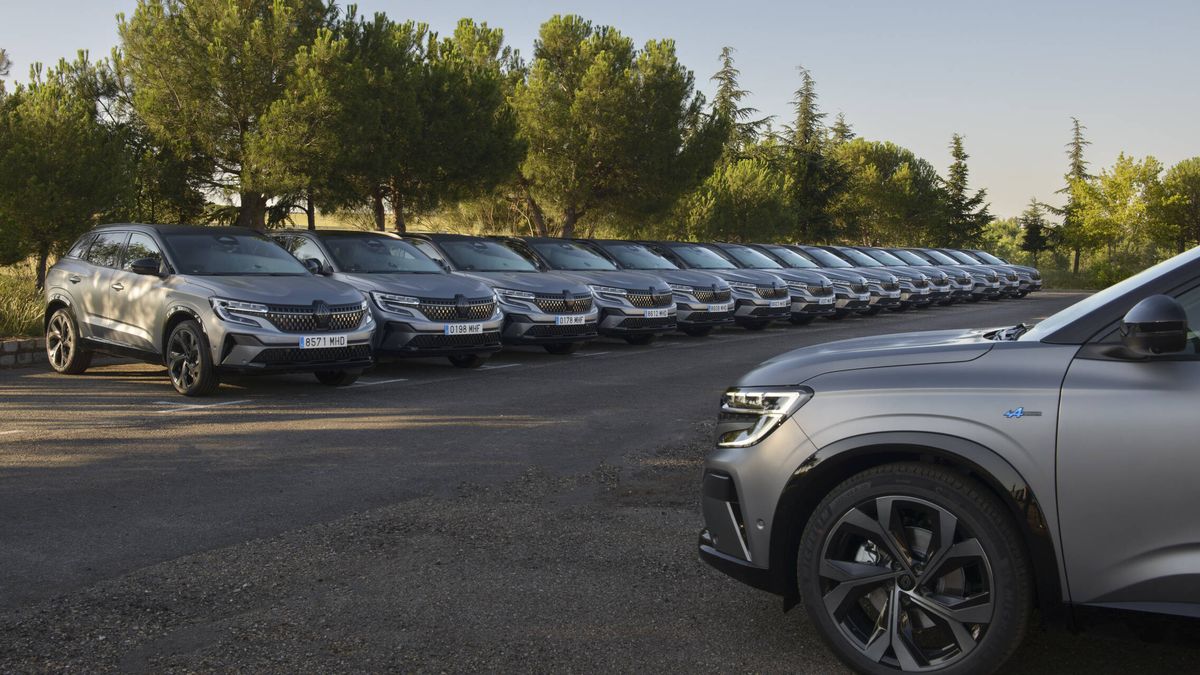 Renault Austral con motor híbrido: otros 80 coches para la presidencia española de la UE