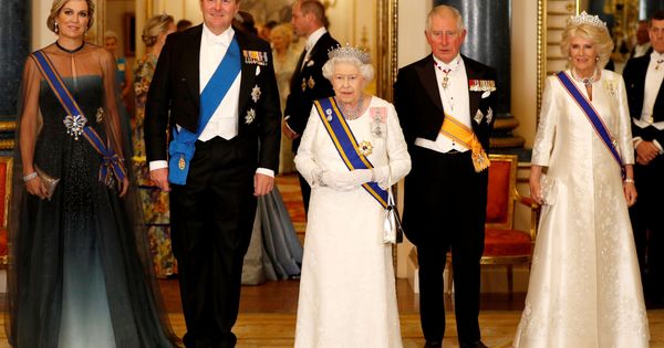 Foto: Cena de gala en el palacio de Buckingham. (Reuters)