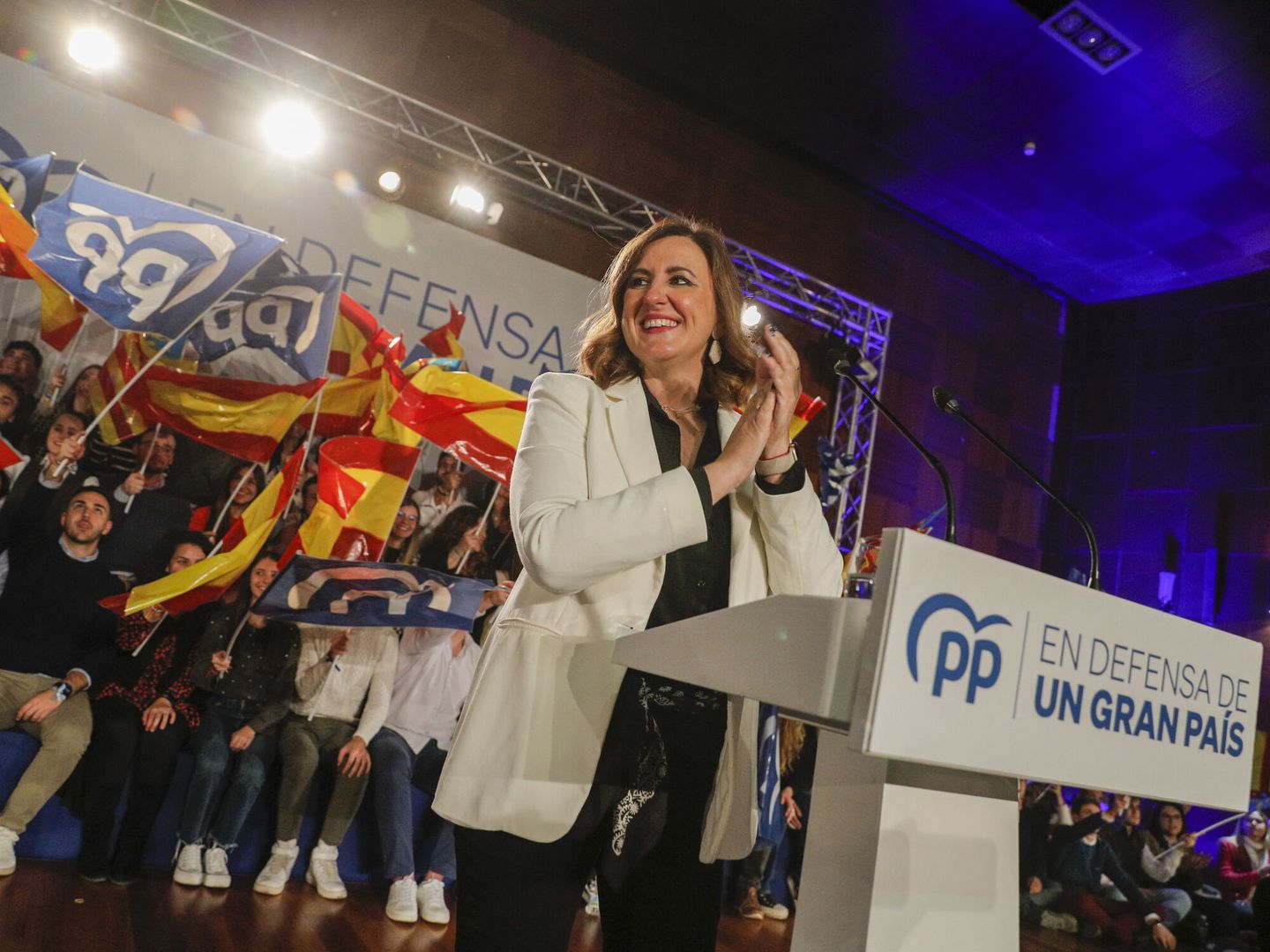 La secretaria general del PPCV y candidata a la alcaldía de Valencia, Maria José Catalá. (EFE)