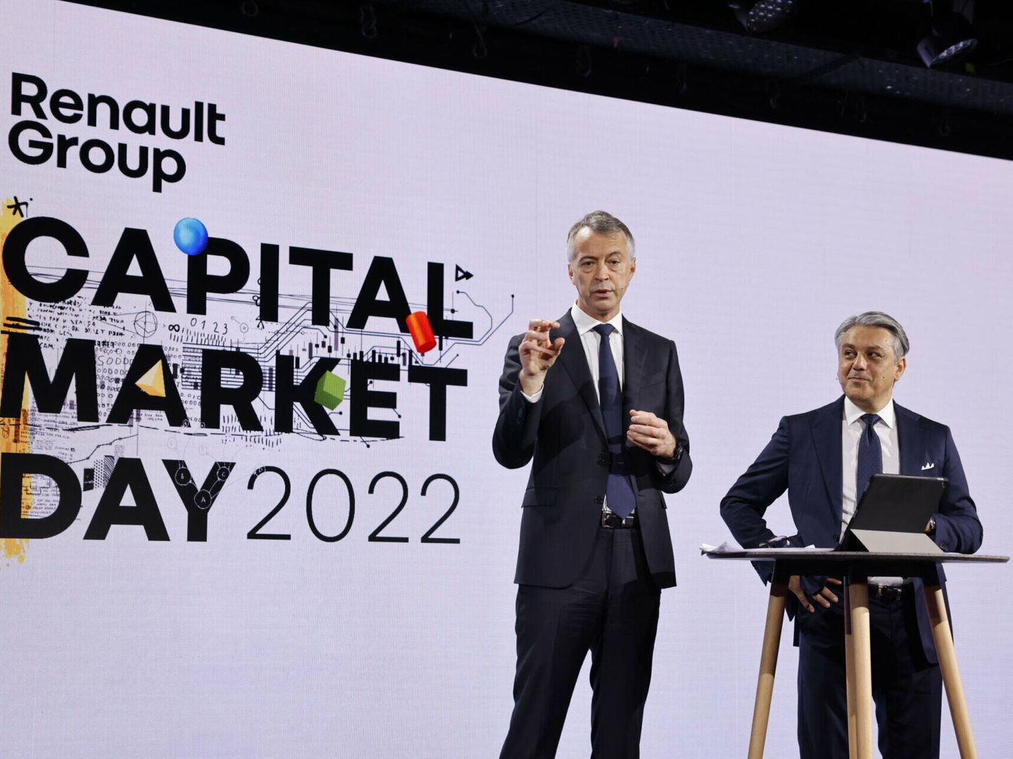 Thierry Piéton, CFO de Renault Group, junto a Luca de Meo, CEO de Renault Group.