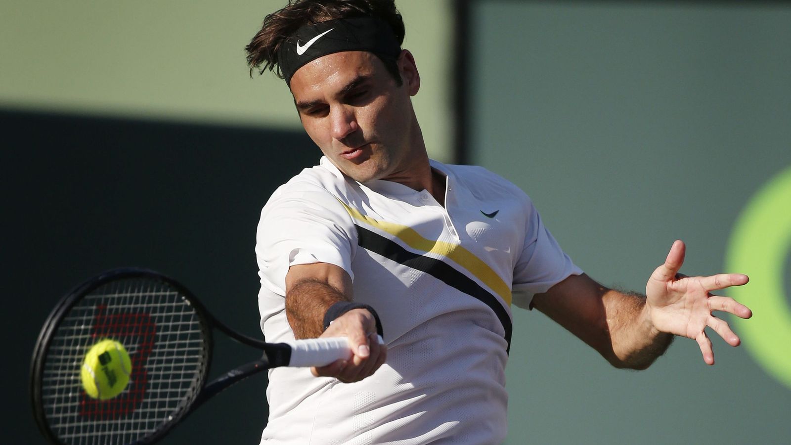 Foto: Roger Federer, vestido de Nike. (ReuterS) 
