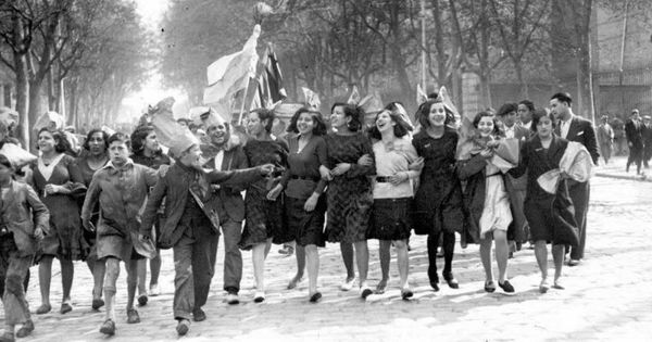 Foto: Las mujeres adquirieron nuevos derechos durante la Segunda República.