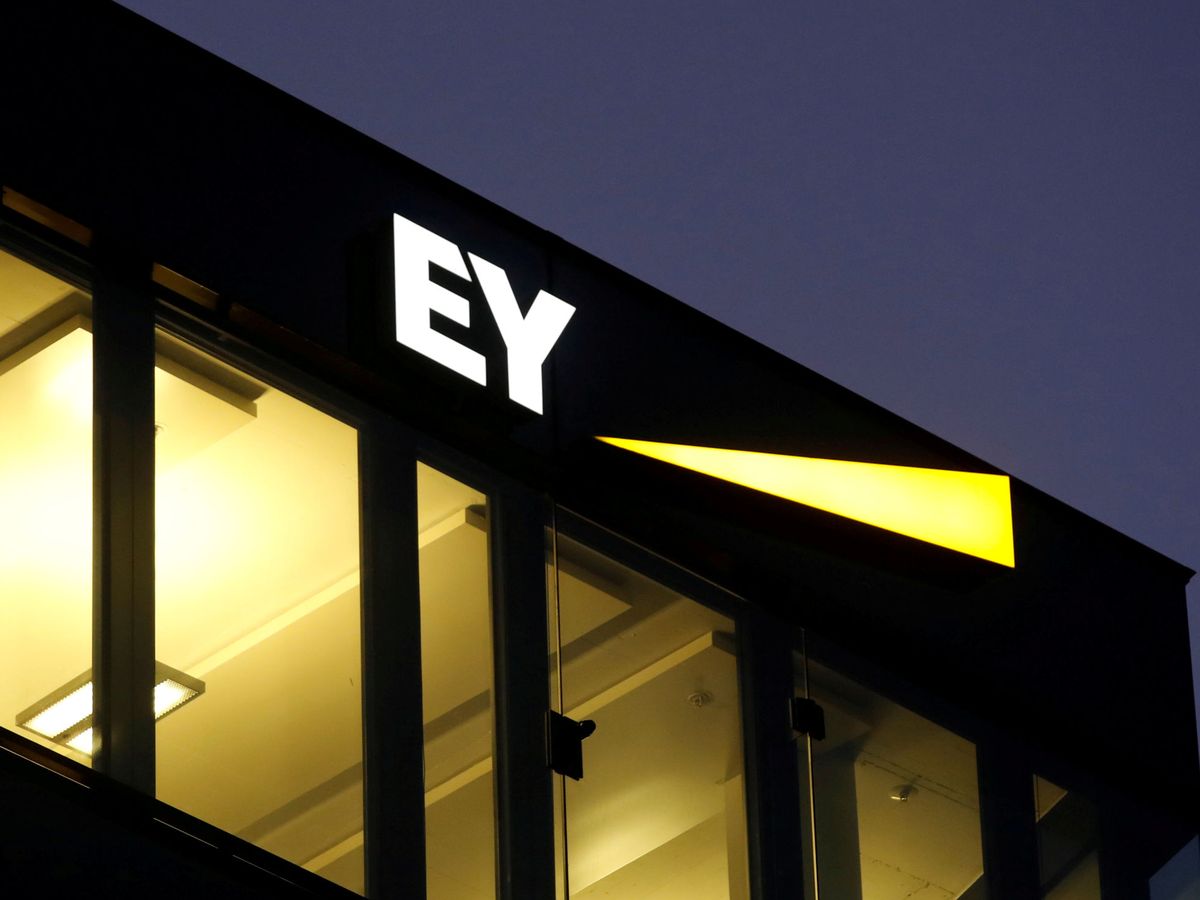 Foto: Una sede de la compañía EY. (Reuters)