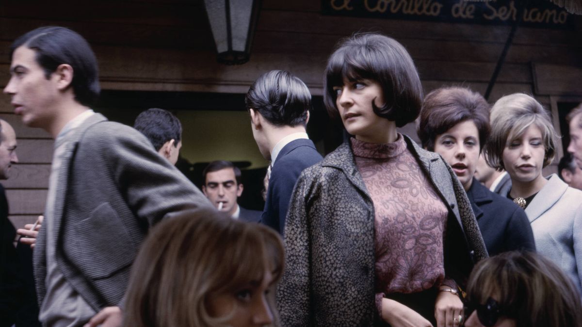 Gonzalo Juanes, el fotógrafo que retrató con enorme frescura a la burguesía de la calle Serrano en 1965