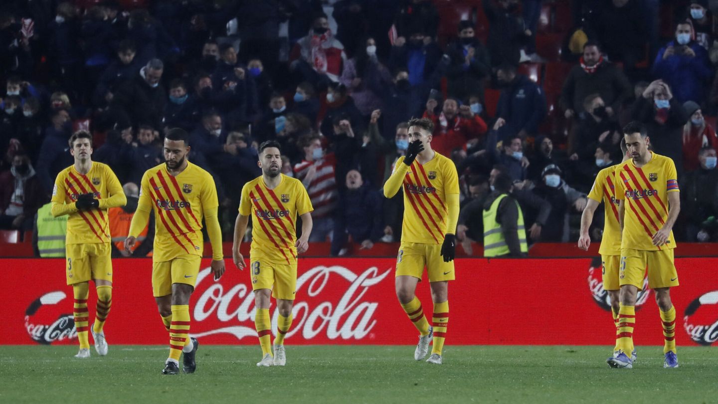 Piqué y Jordi Alba, muy señalados. (Reuters/Jon Nazca)